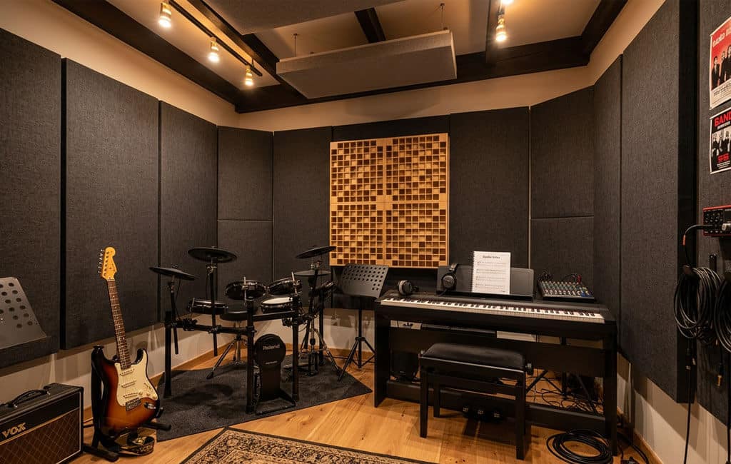 studio musik peredam suara